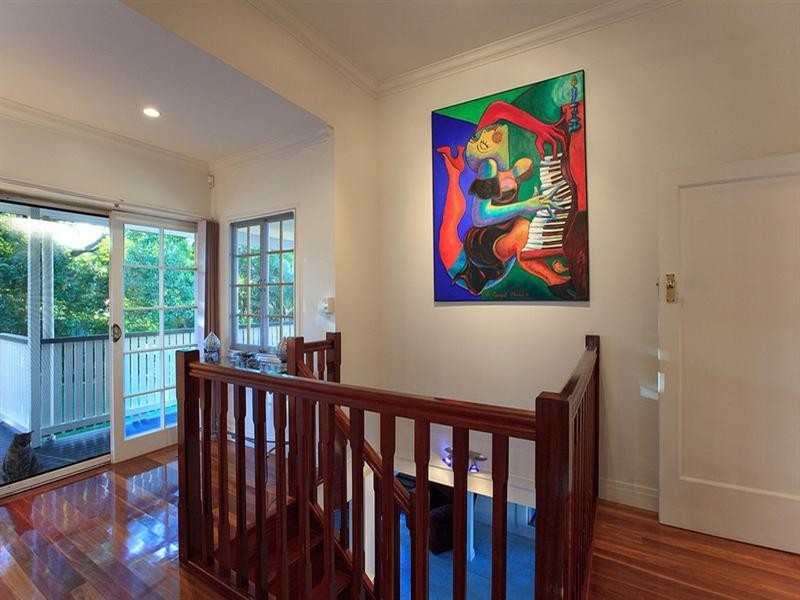 30 Philip Street, Hawthorne QLD 4171