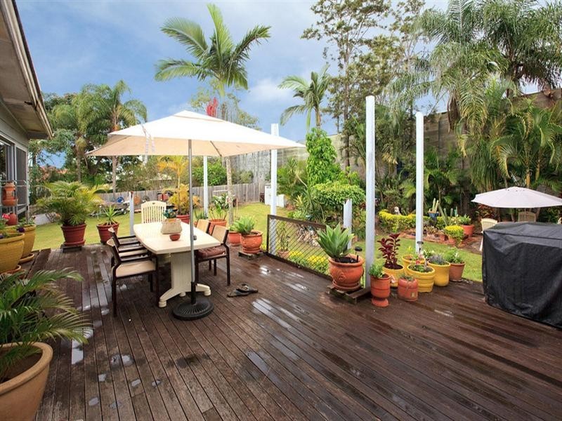 24 Moore Street, Morningside QLD 4170