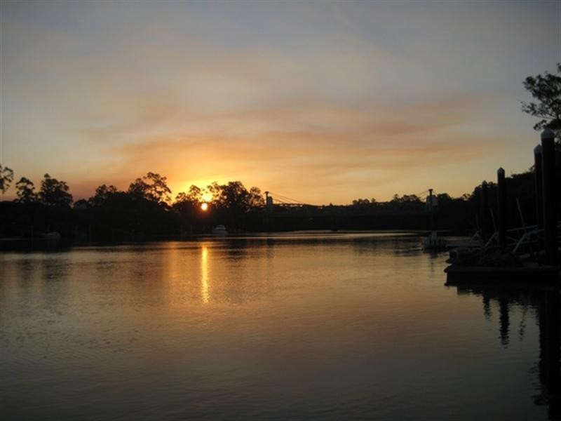 19 Ivy Street, Indooroopilly QLD 4068