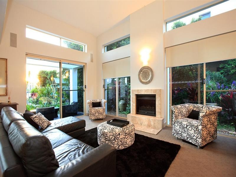 18 Scott Street, Hawthorne QLD 4171