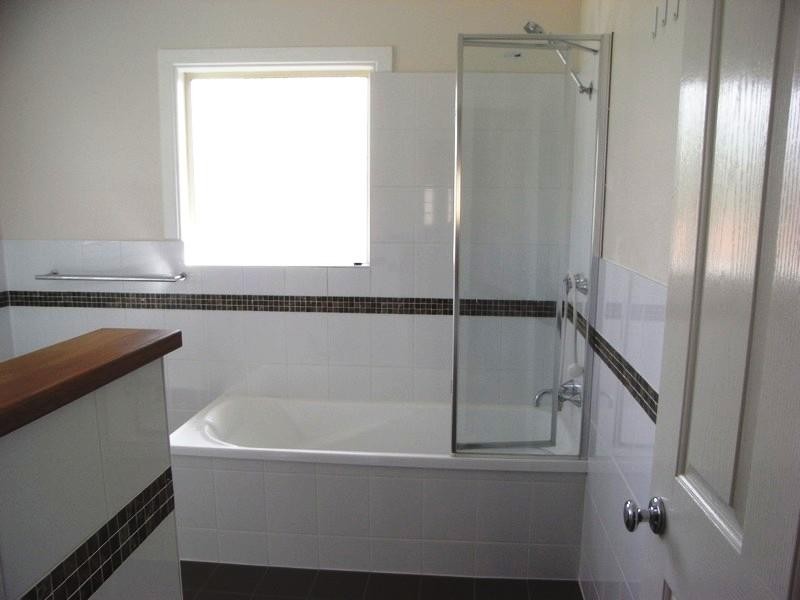 109 Erica Street, Cannon Hill QLD 4170