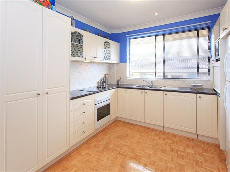 4/110 Pembroke Road, Coorparoo QLD 4151