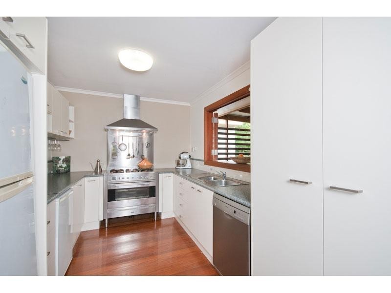 37 Avon Street, Morningside QLD 4170