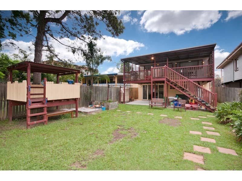 37 Avon Street, Morningside QLD 4170