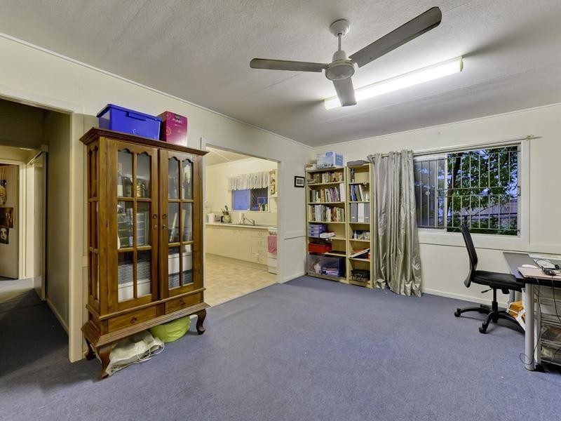 62 Moore Street, Morningside QLD 4170