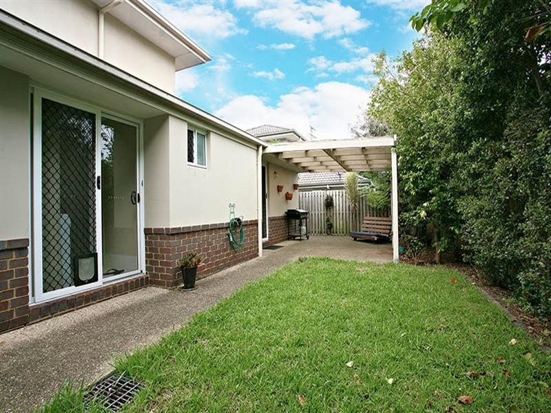 2/140 Baringa Street, Morningside QLD 4170