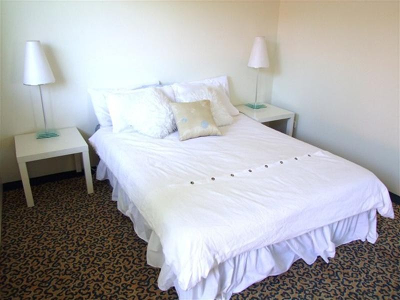 14 Foster Street, Newmarket QLD 4051