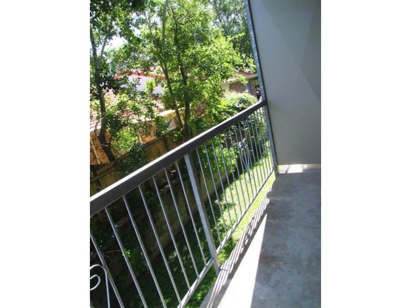 14 Foster Street, Newmarket QLD 4051