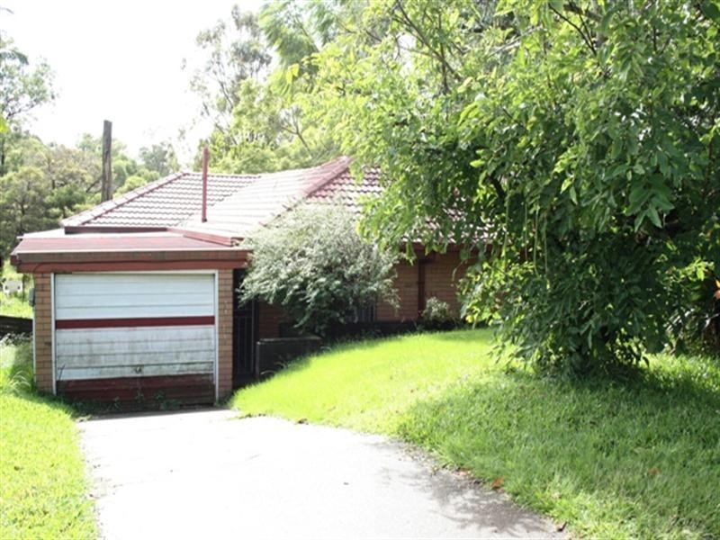 84 Indus Street, Camp Hill QLD 4152