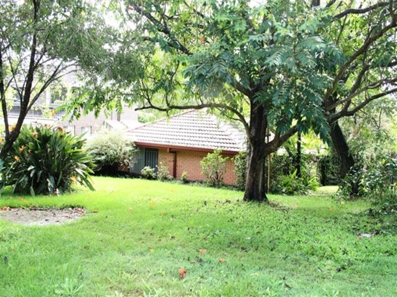 84 Indus Street, Camp Hill QLD 4152