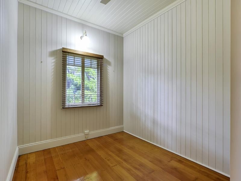 10 Deviney Street, Morningside QLD 4170