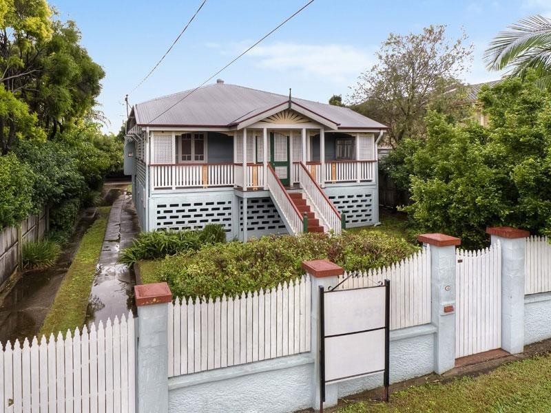 10 Deviney Street, Morningside QLD 4170