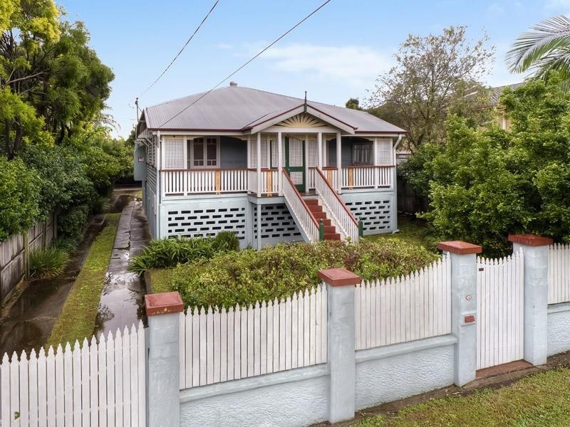 10 Deviney Street, Morningside QLD 4170