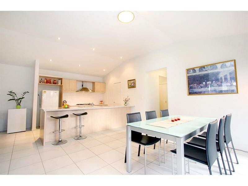 27 Celestial Court, Carina QLD 4152