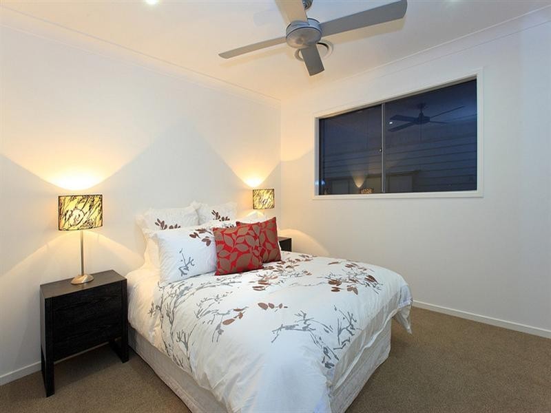 15 Windemere Avenue, Morningside QLD 4170