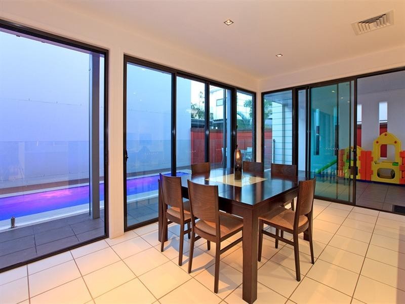 4 Ebb Court, Bulimba QLD 4171