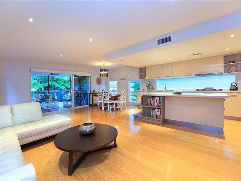 26 Orchard Street, Hawthorne QLD 4171