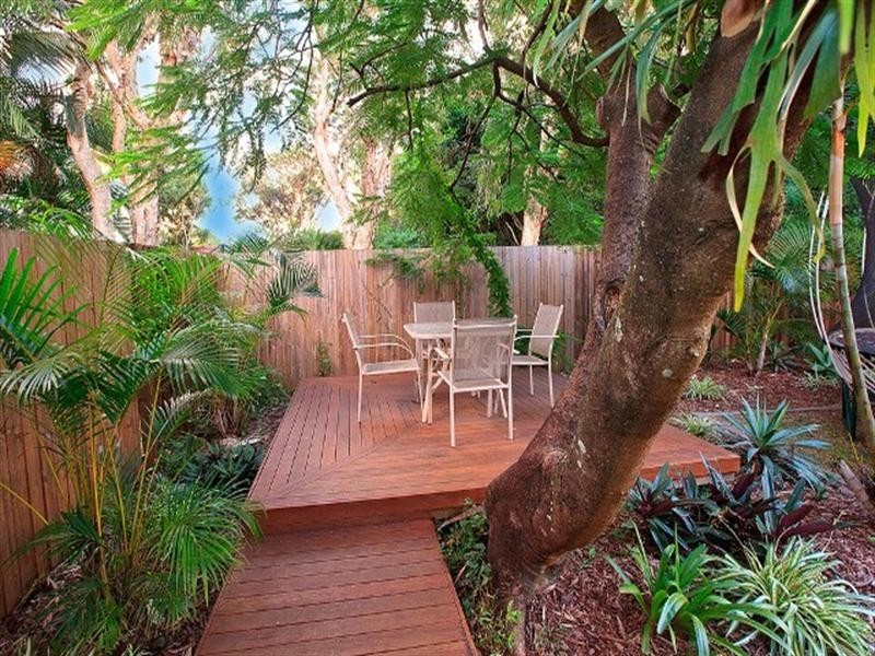 26 Orchard Street, Hawthorne QLD 4171