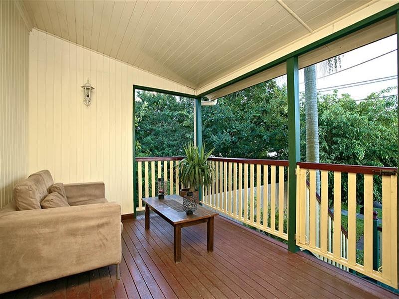 14 McConnell Street, Bulimba QLD 4171