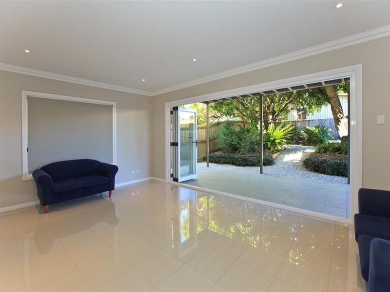 131 Shrapnel Road, Cannon Hill QLD 4170