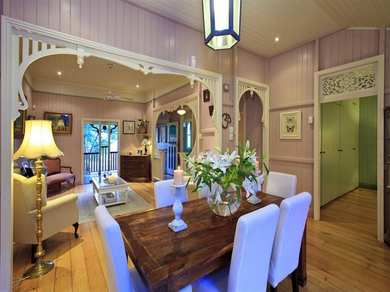 57 Lindsay Street, Hawthorne QLD 4171