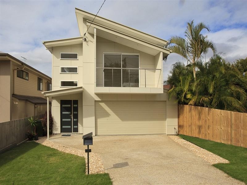 54 Shelley Street, Cannon Hill QLD 4170