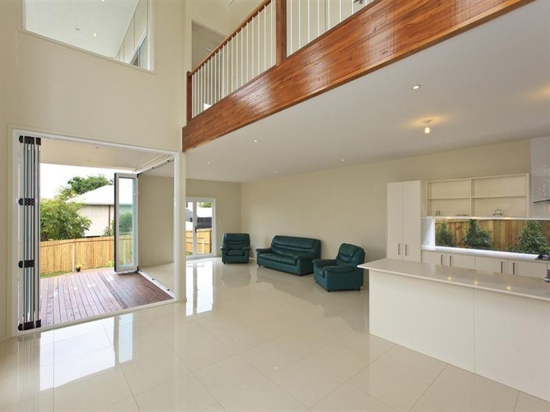 54 Shelley Street, Cannon Hill QLD 4170