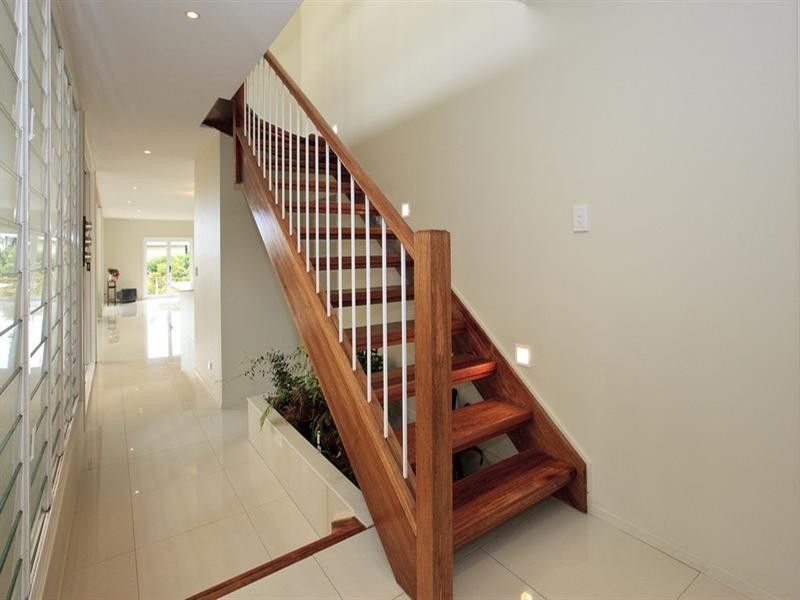 54 Shelley Street, Cannon Hill QLD 4170