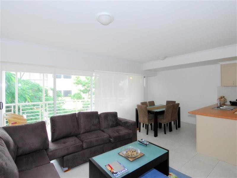 23/96 Norman Crescent, Norman Park QLD 4170