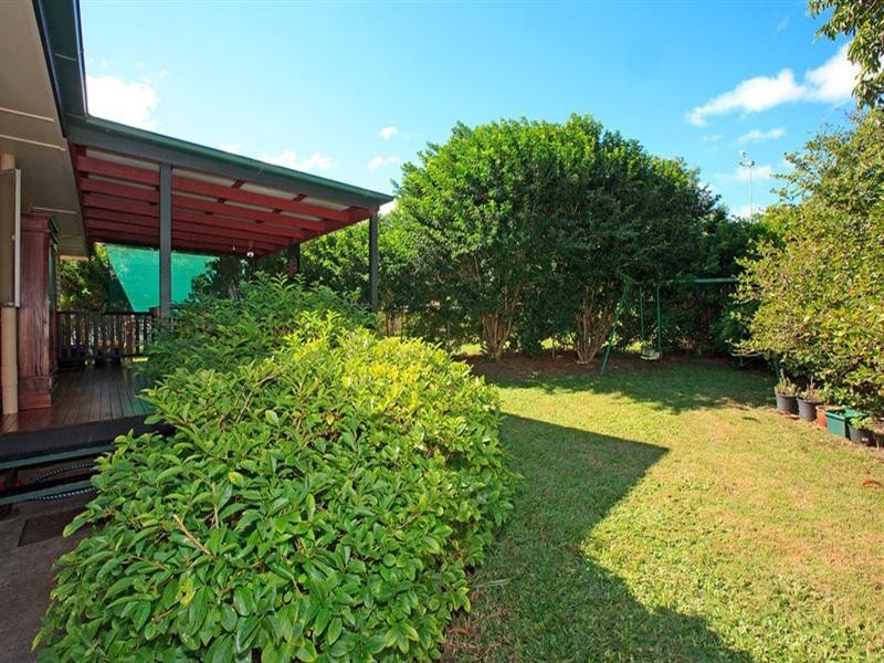 37 Shrapnel Road, Cannon Hill QLD 4170