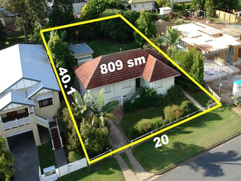 26 Sydney Avenue, Camp Hill QLD 4152