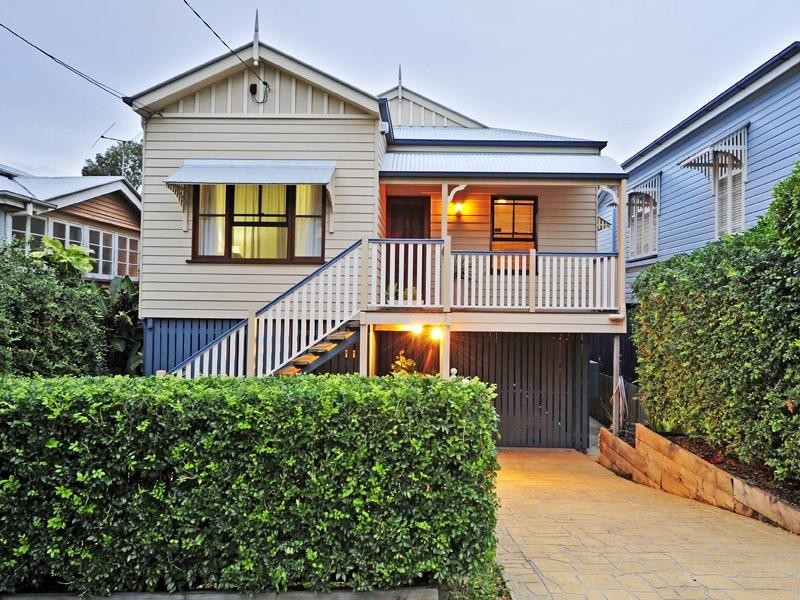 103 Norman Avenue, Norman Park QLD 4170