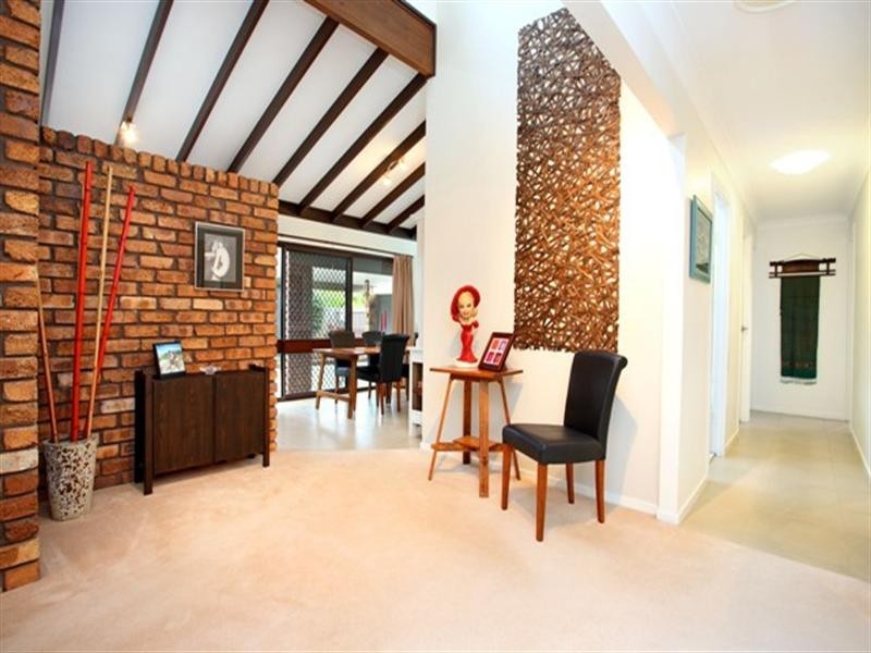 55 Tristan Street, Carindale QLD 4152