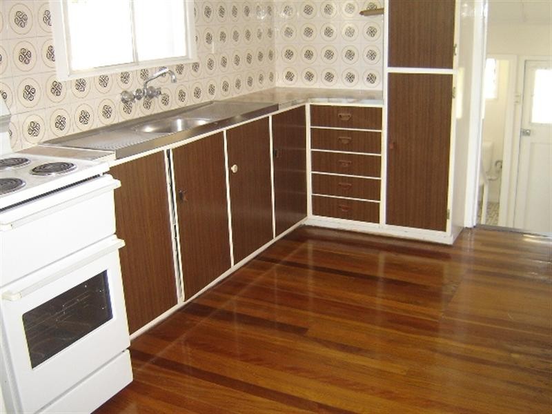 103 Molloy Road, Cannon Hill QLD 4170