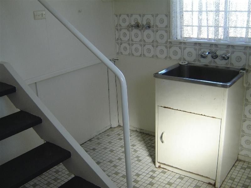 103 Molloy Road, Cannon Hill QLD 4170