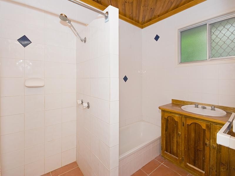 31 Dodwell Street, Holland Park QLD 4121