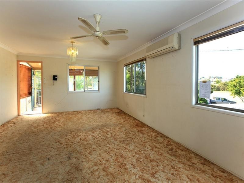 30 Bent Street, Cannon Hill QLD 4170