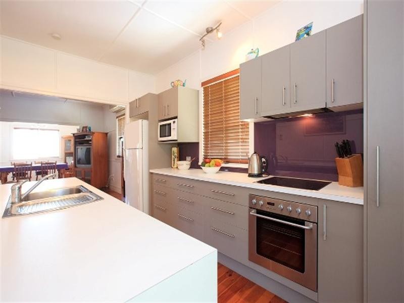 61 Algoori Street, Morningside QLD 4170