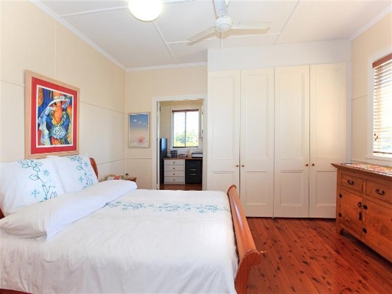 61 Algoori Street, Morningside QLD 4170