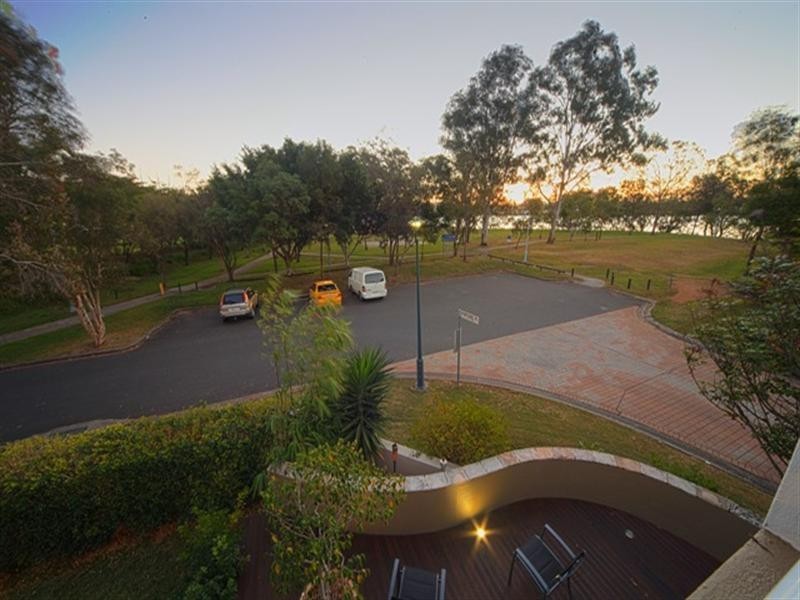 1 Portside Place, Bulimba QLD 4171