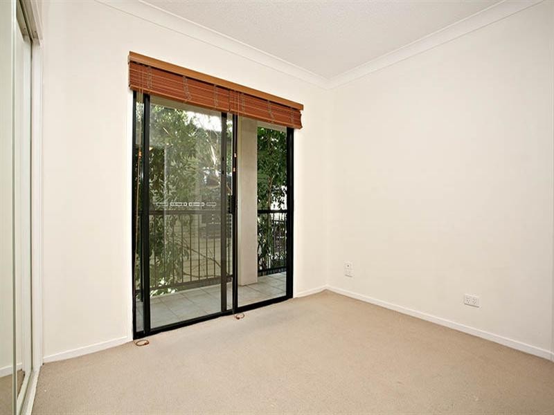 3/102 Pashen Street, Morningside QLD 4170