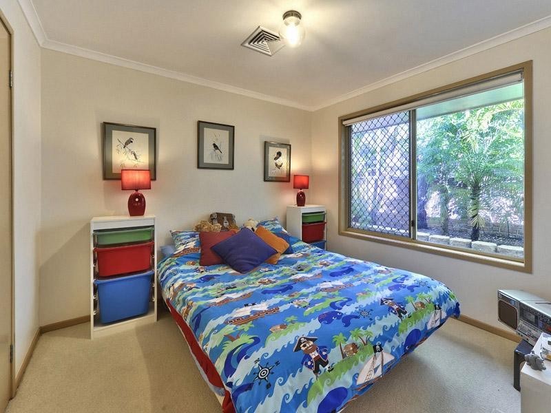 99 Scrub Road, Carindale QLD 4152