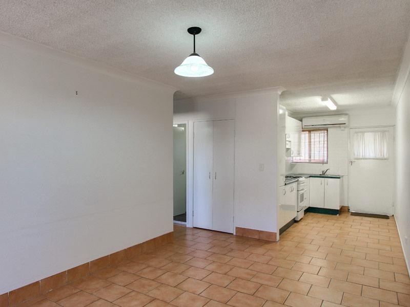 1/84 Stuart Street, Bulimba QLD 4171
