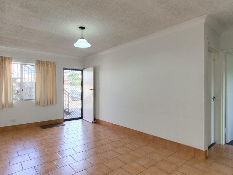 1/84 Stuart Street, Bulimba QLD 4171
