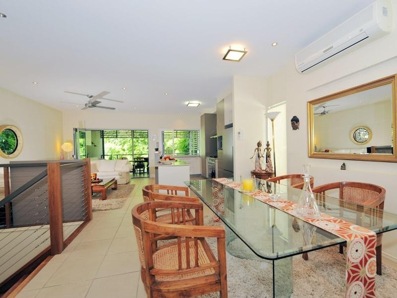 33 Riddell Street, Bulimba QLD 4171