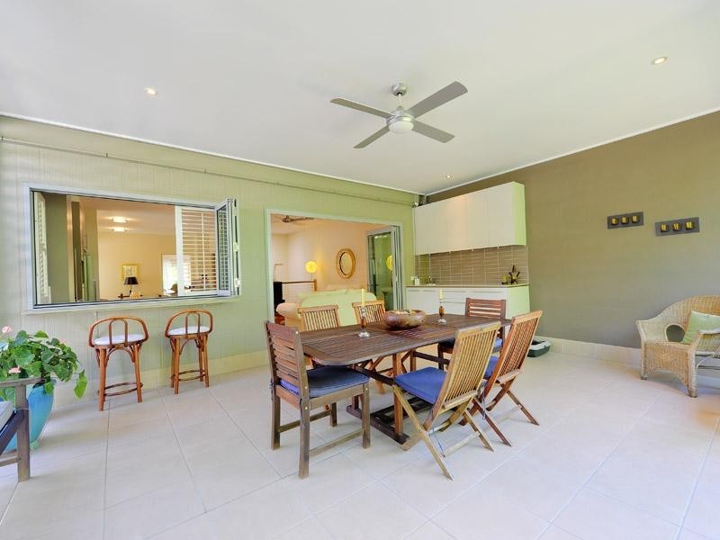 33 Riddell Street, Bulimba QLD 4171