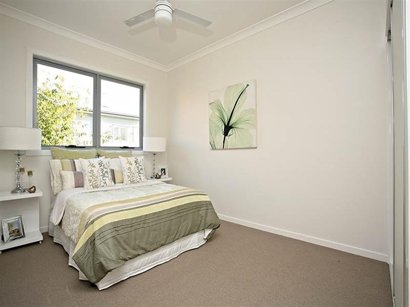 87 Stephens Street, Morningside QLD 4170