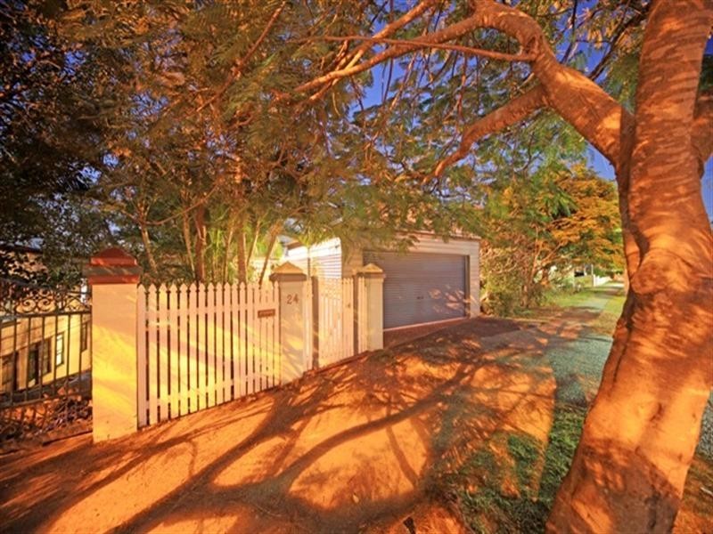 24 Stanley Terrace, East Brisbane QLD 4169