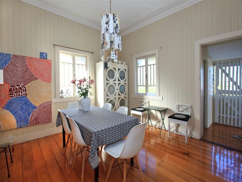 37 Burlington Street, East Brisbane QLD 4169