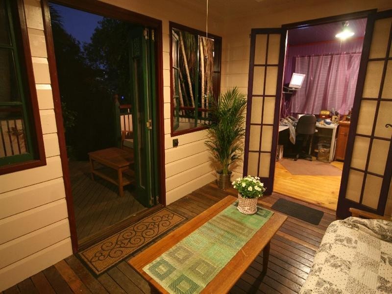 32 Withington Street, East Brisbane QLD 4169